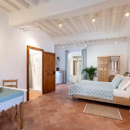 Guest house La E Bella *